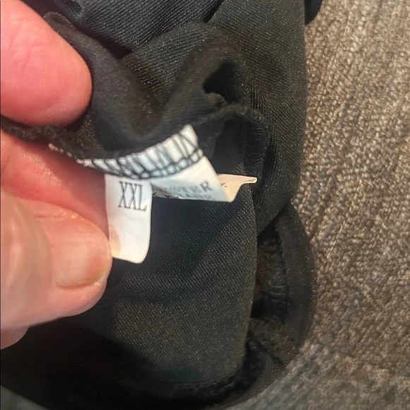 Elegant Black and Silver Women's Dress - Picture 11 of 11